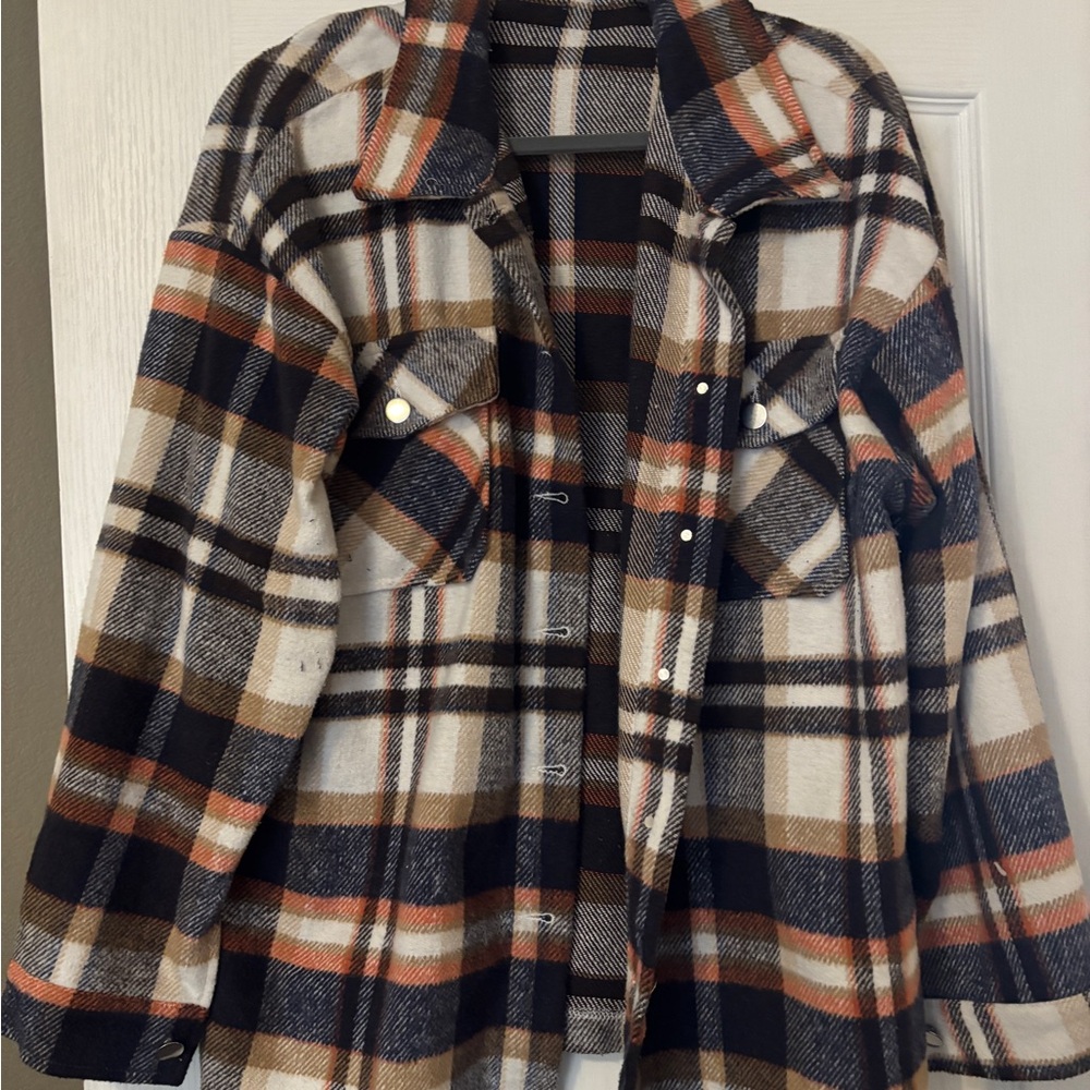 Black and White Utility Jacket with Plaid Pattern and Soft Flannel Texture